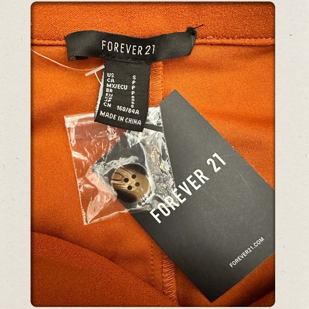 Forever 21 Vibrant Orange Top - Picture 8 of 9